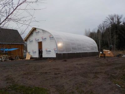 charles-claus-greenhouse2.JPG